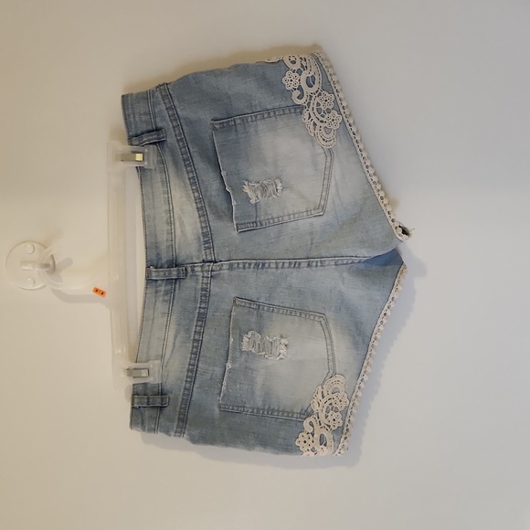 REVAMPED DENIM jean shorts - Picture 3 of 6